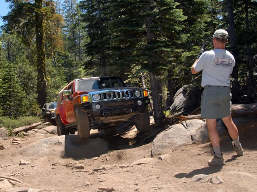  Hummer H3 Rubicon Trail Off-Road 2007 года  (фото 8 из 19)